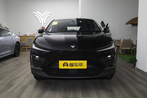 高通8155芯片加持，轴距2770mm，新哪吒X实力如何？