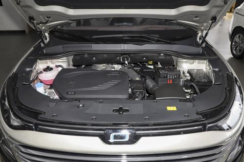 家用SUV看这款，2.0T+8AT，油耗7.2L，空间大颜值高，关键挺优惠