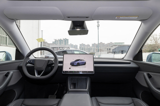 新车 | 特斯拉Model Y将推出新版型，或售15-17万元，配50度电池图3