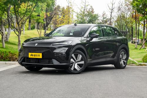 15万级纯电SUV怎么选？深蓝S05对比银河E5，谁更懂家庭用户的需求