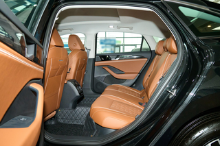 定位中型车，2.0T+7DCT，2024款一汽大众迈腾B9实力如何？图8