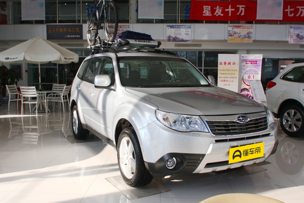 FORESTER森林人 2011款 2.5XS 自动豪华版座椅材质_座椅配置图