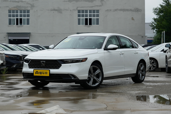 雅阁 2024款 锐·T动 260TURBO 尊贵版厂商_基本信息图