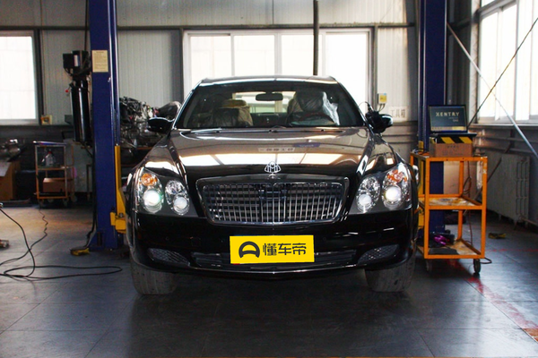 迈巴赫 2005款 5.5T 57油箱容积(L)_车身图
