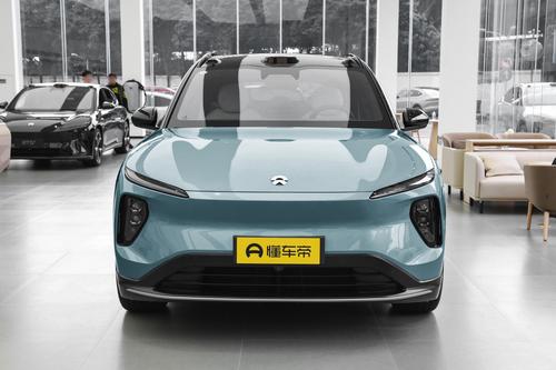 蔚来ES6：纯电续航500km，配HUD抬头显示，家用如何？