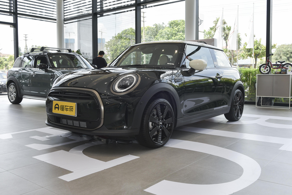 MINI 2022款 1.5T COOPER 执迷特别版长(mm)_车身图