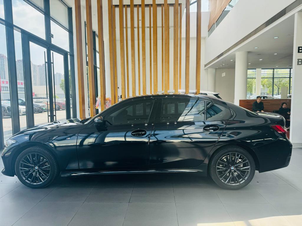 二手宝马3系 2023款 325Li M运动曜夜套装图片3