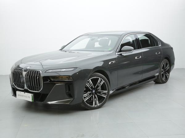 二手宝马i7 2023款 xDrive60L M运动套装