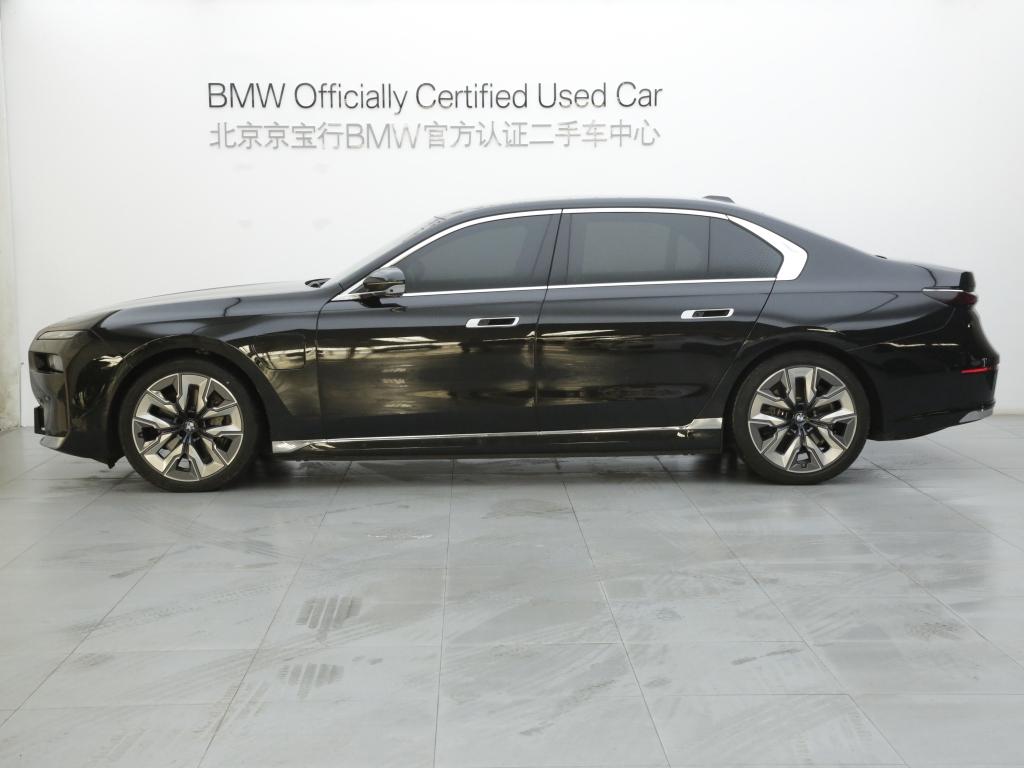 二手宝马i7 2023款 xDrive60L 豪华套装图片3