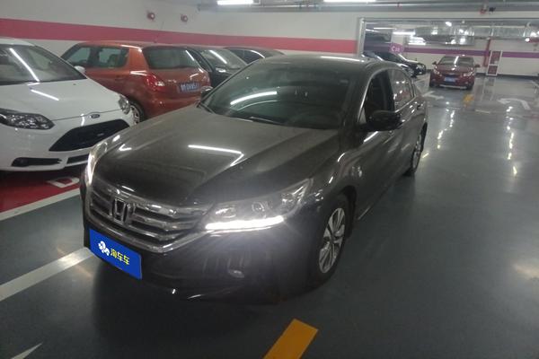 二手雅阁 2014款 2.0L LX 舒适版