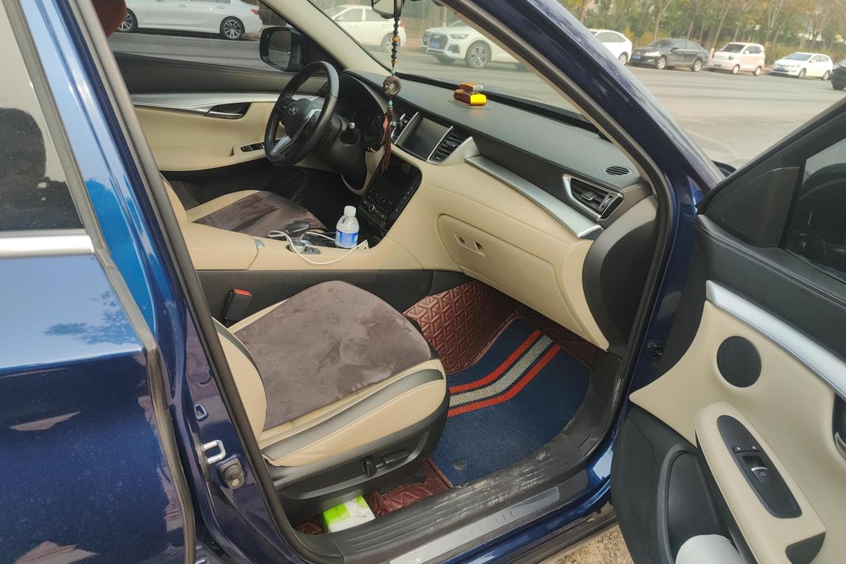 二手英菲尼迪QX50 2018款 2.0T 四驱菁英版图片6