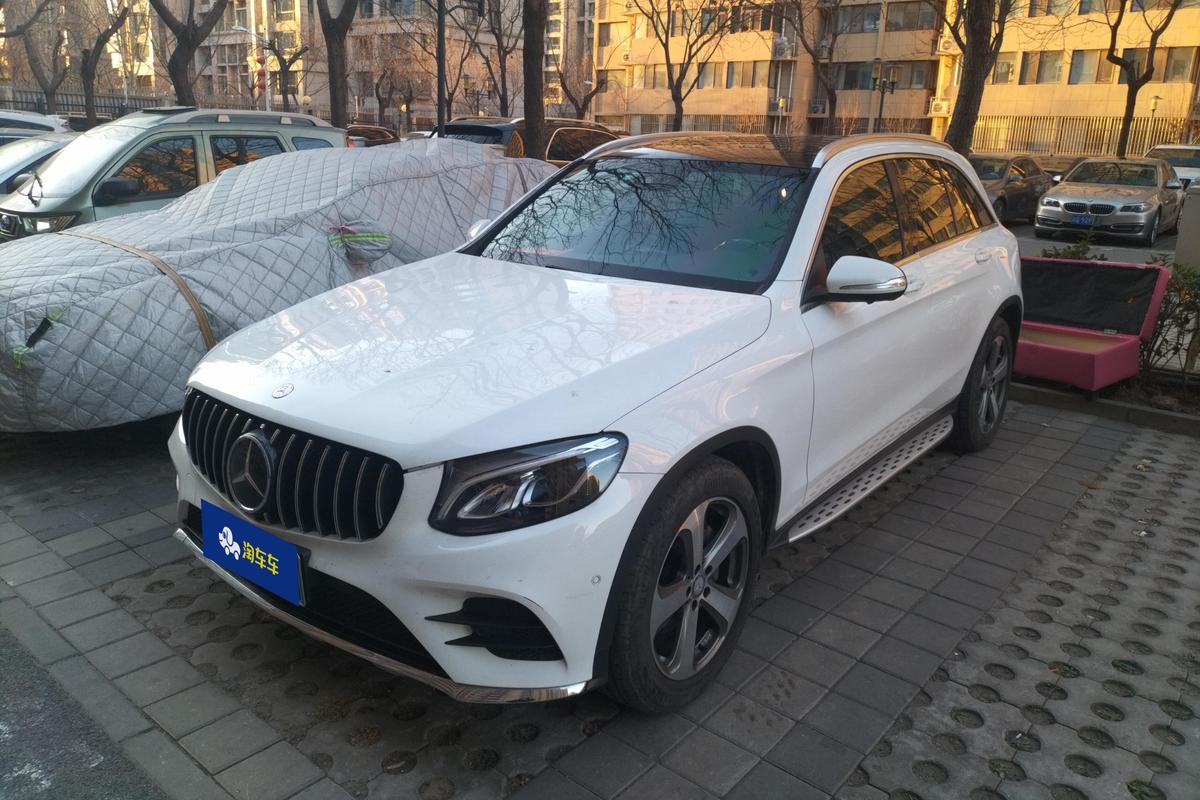 二手奔驰GLC 2017款 GLC 260 4MATIC 豪华型图片1