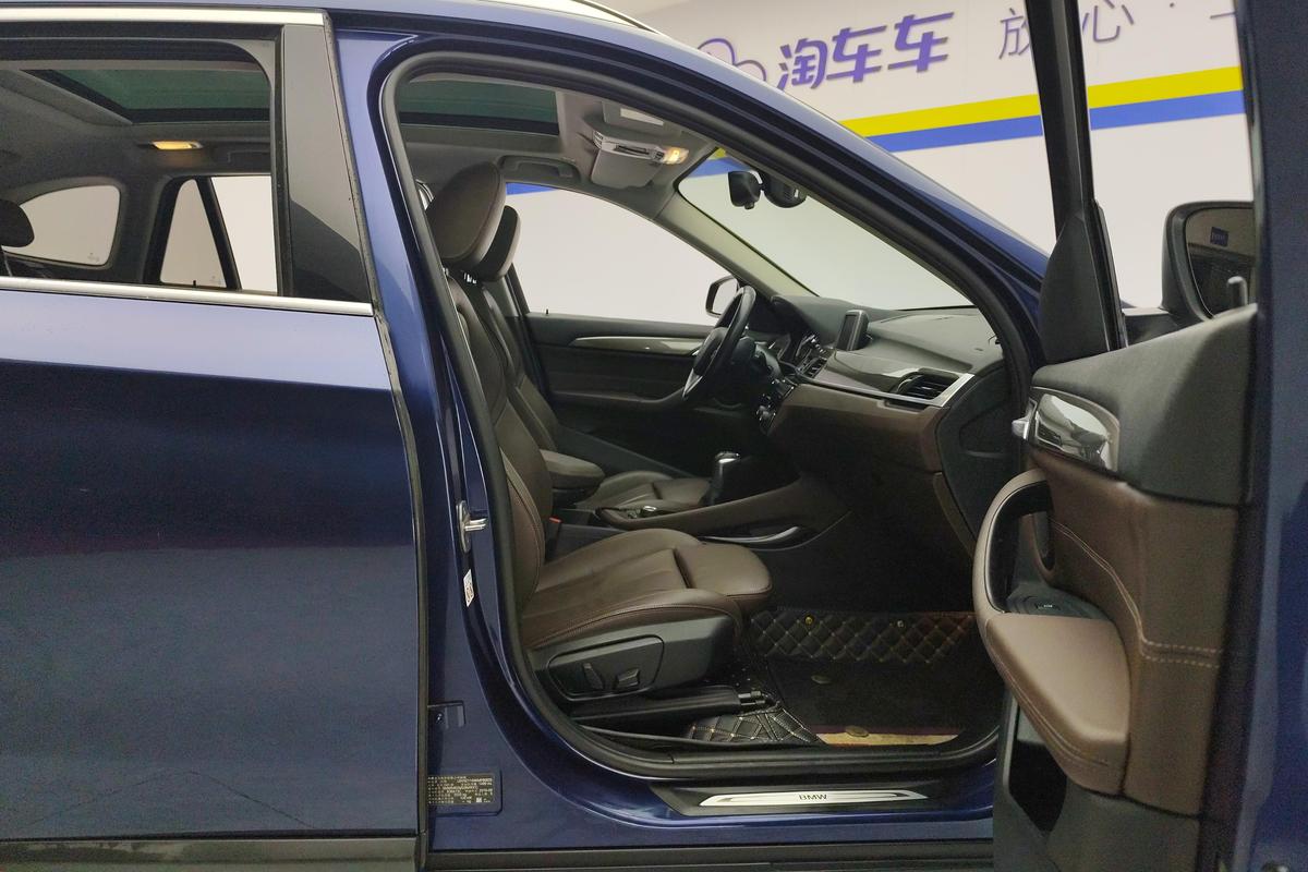 二手宝马X1 2019款 sDrive18Li 尊享型图片6