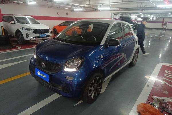 二手smart forfour 2016款 1.0L 52千瓦灵动版