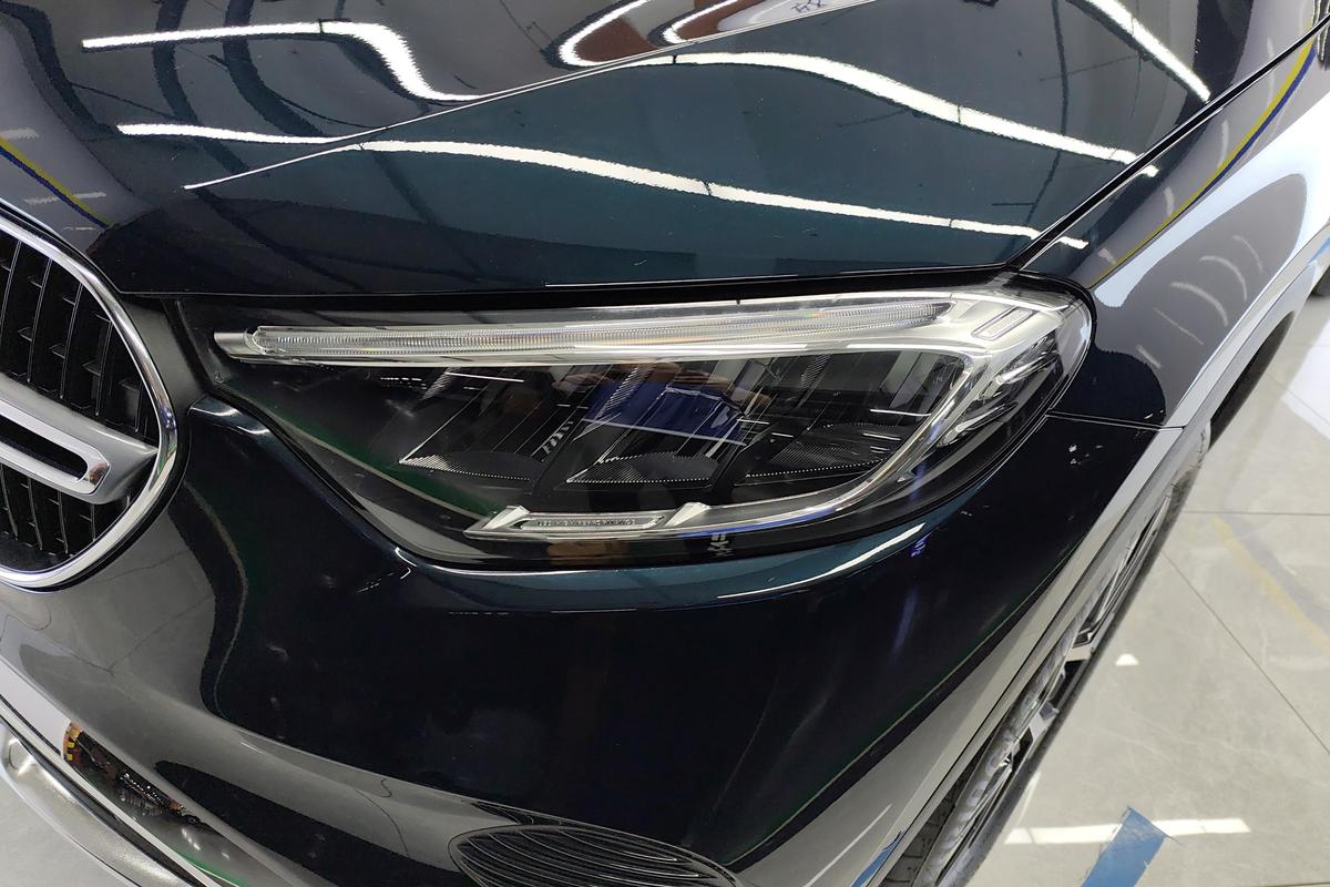 二手奔驰GLC 2023款 GLC 260 L 4MATIC 动感型 5座图片2