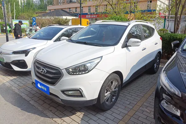 二手现代ix35 2013款 2.0L 自动两驱智能型GLS 国V