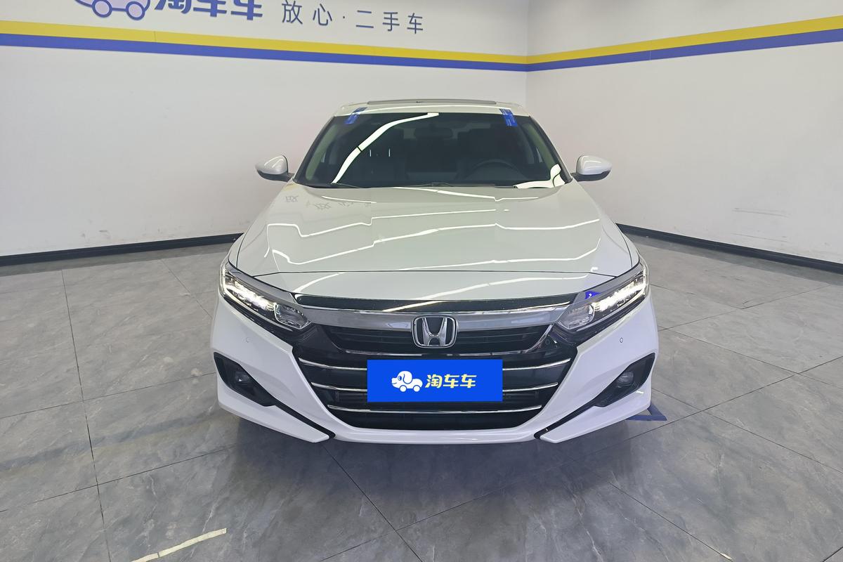 二手雅阁 2022款 260TURBO 豪华版图片3