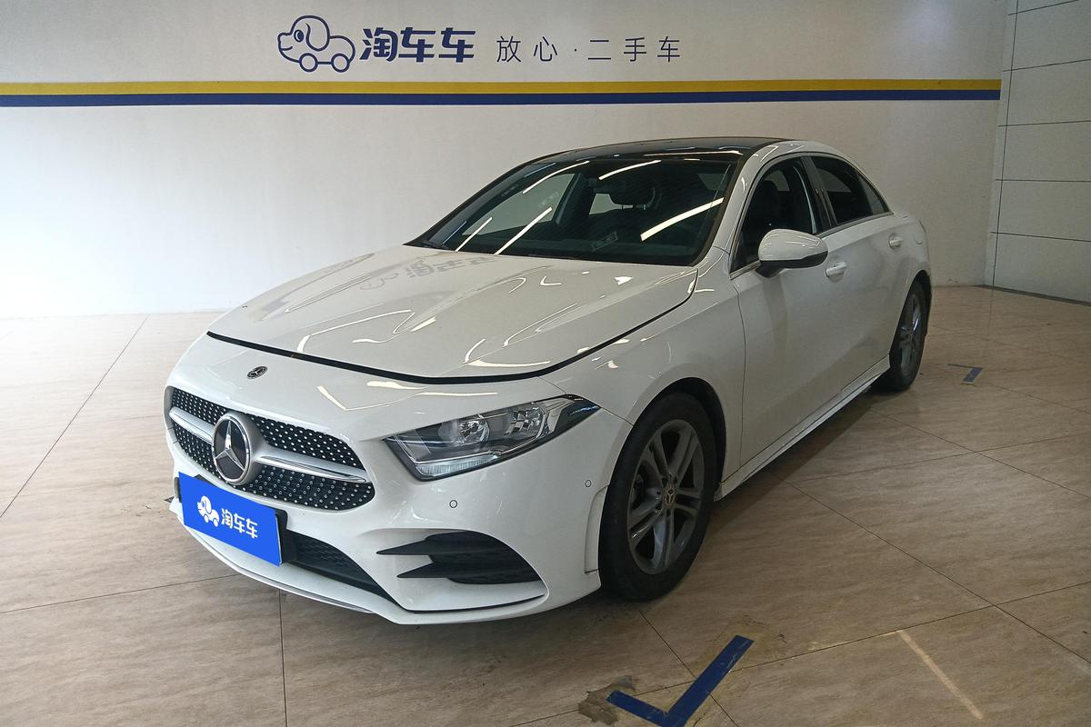 二手奔驰A级 2021款 改款 A 180 L 运动轿车图片1