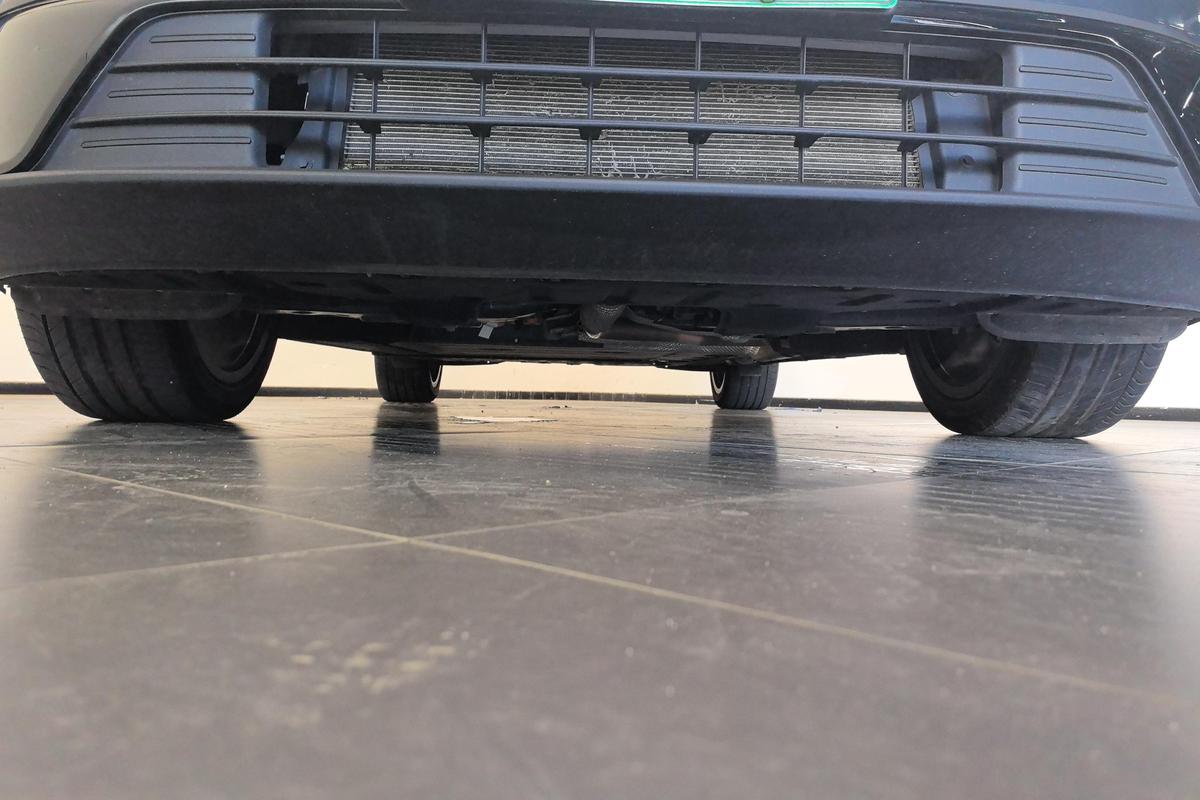 二手零跑C10 2024款 增程式 210激光雷达版图片4