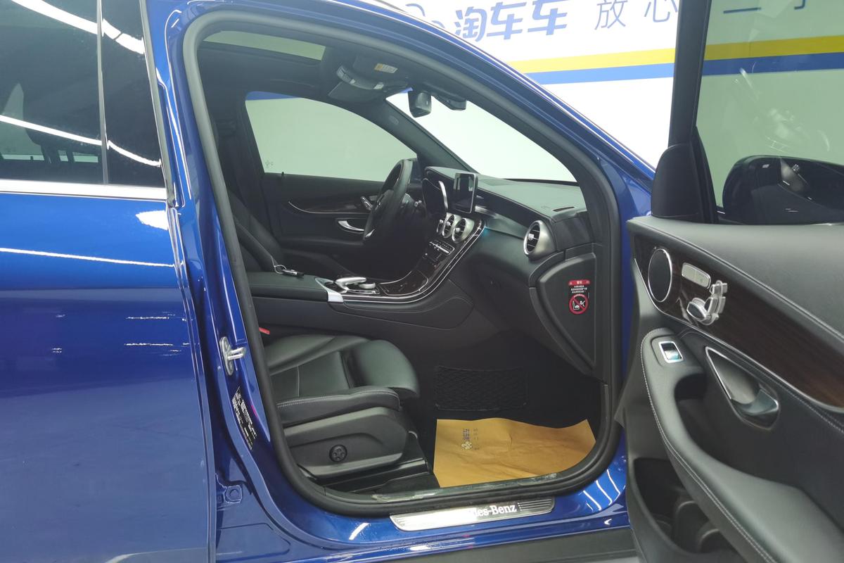 二手奔驰GLC 2019款 GLC 260 L 4MATIC 动感型图片6