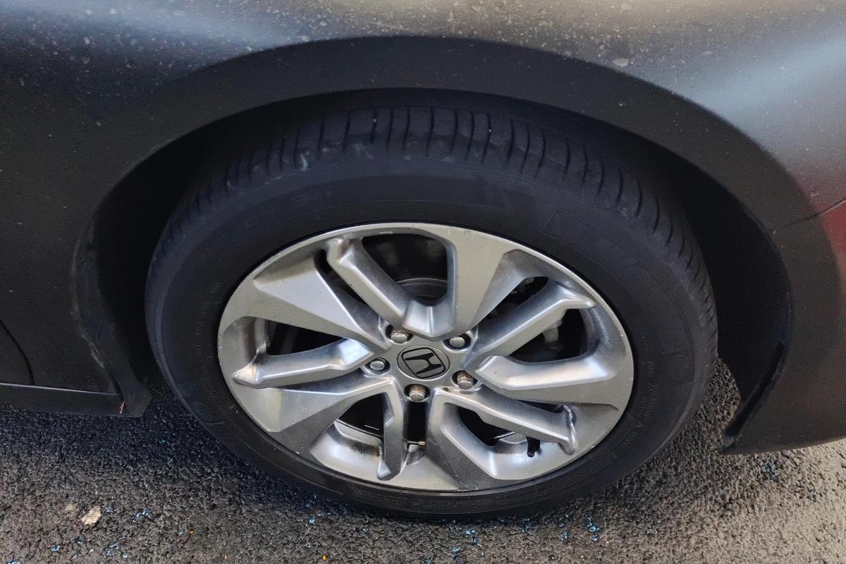 二手雅阁 2018款 260TURBO 精英版 国V图片5