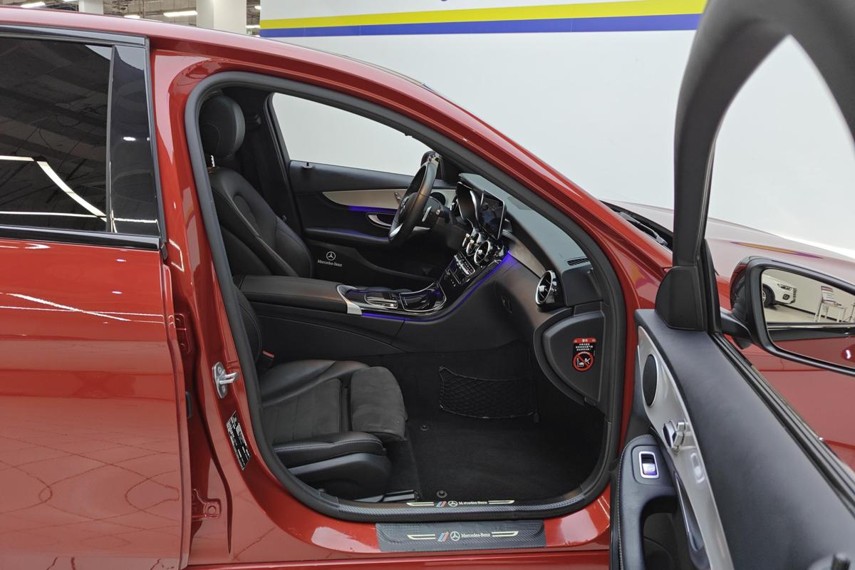 二手奔驰C级 2020款 C 260 运动版图片6