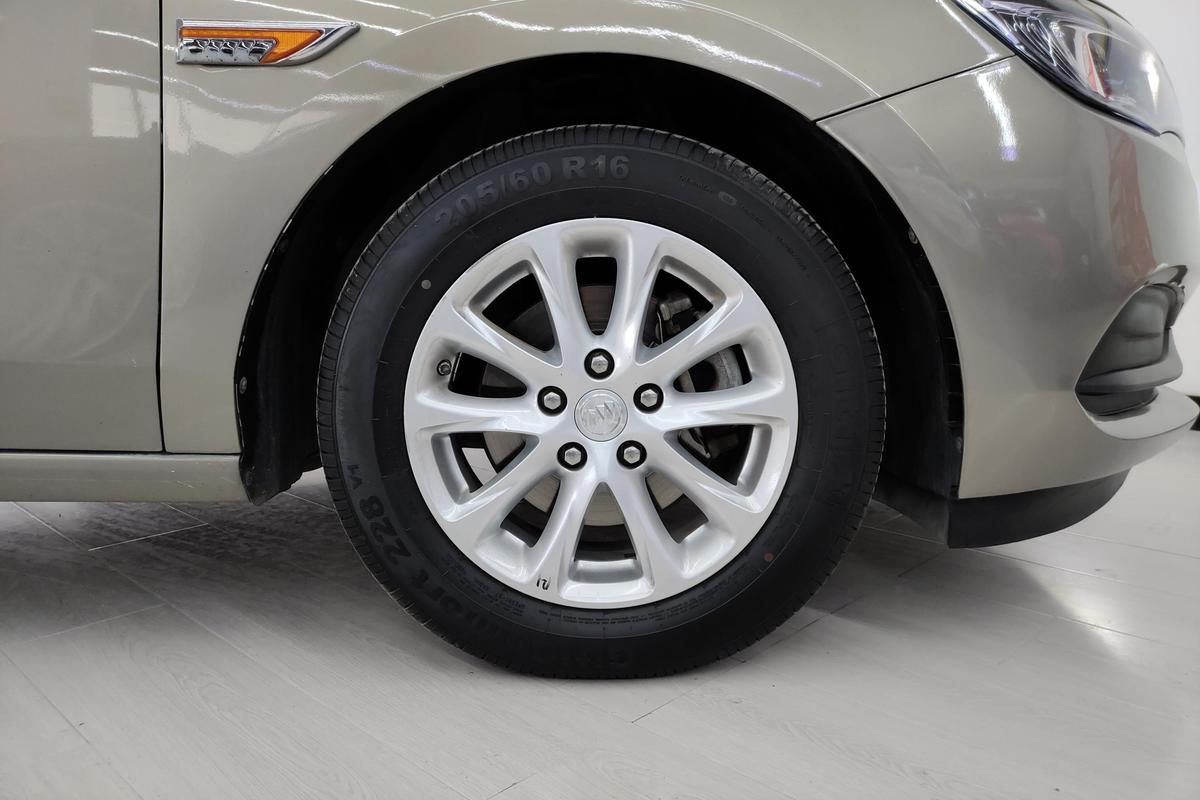 二手别克GL6 2018款 18T 5座精英型图片5