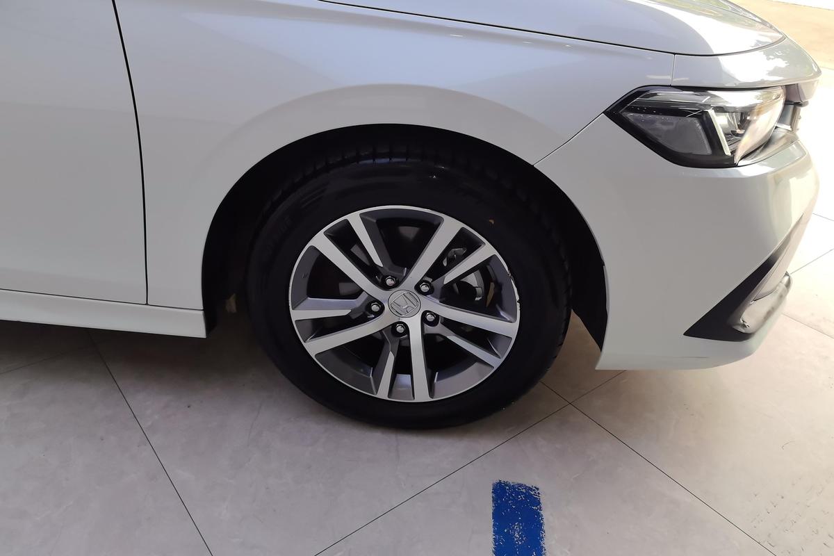 二手思域 2023款 240TURBO CVT劲势版图片5