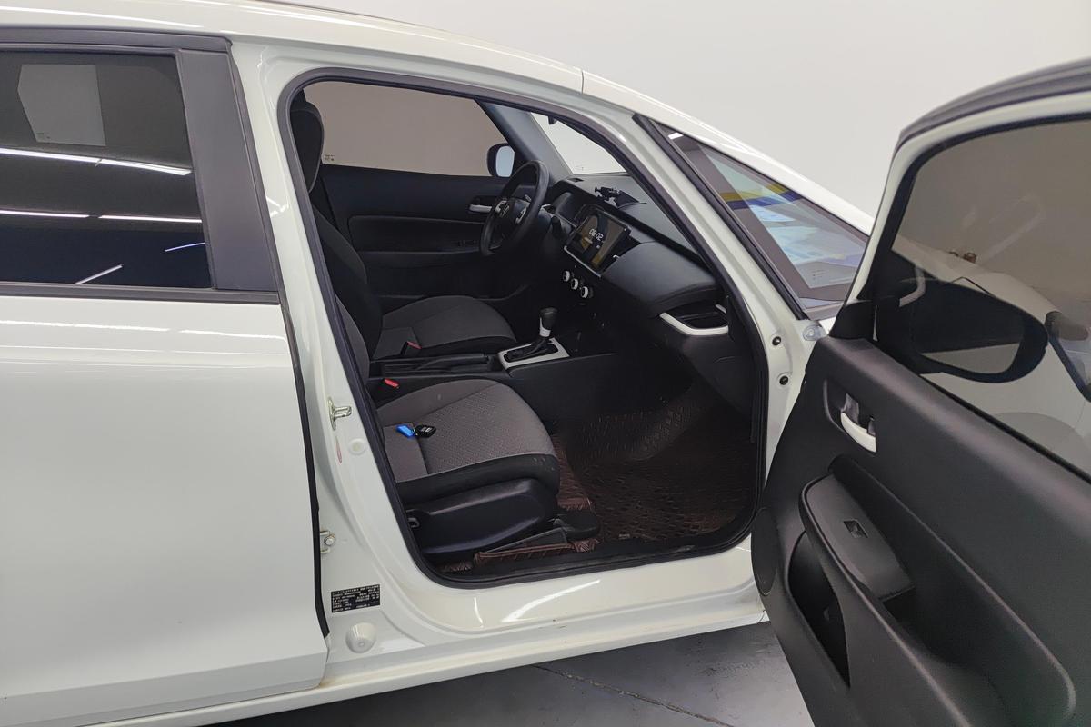 二手飞度 2022款 1.5L CVT潮享天窗版图片6