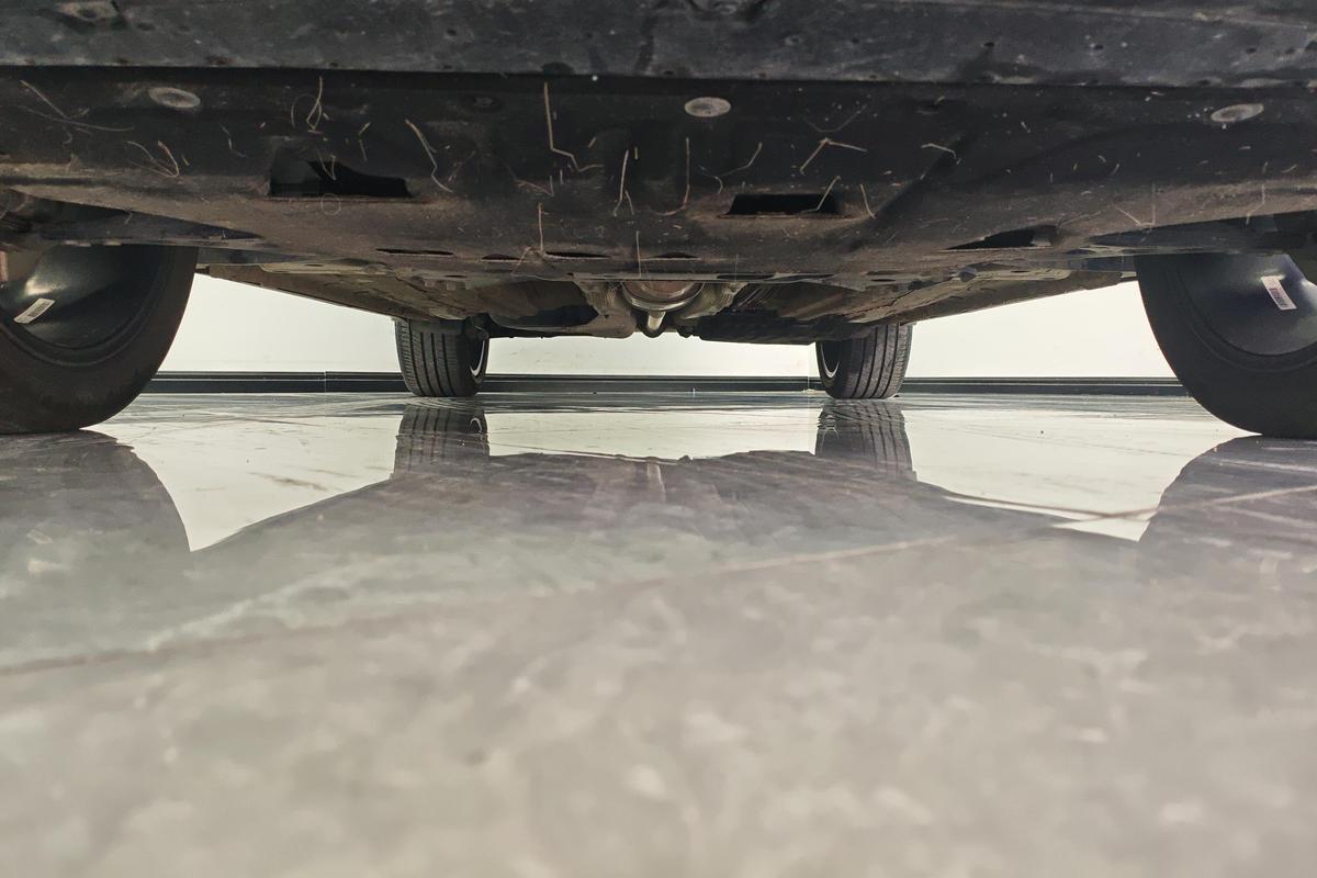 二手博越L 2024款 1.5TD DCT尊贵版图片4