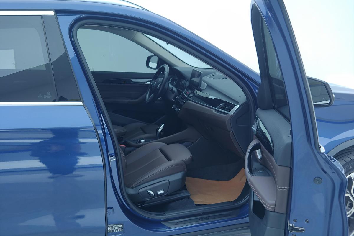 二手宝马X1 2022款 sDrive25Li 领先型图片6