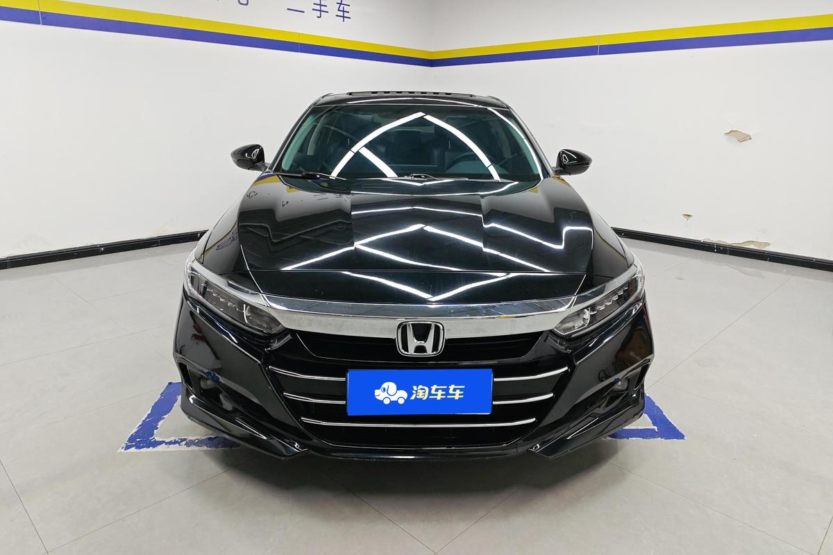 二手雅阁 2022款 260TURBO 豪华版图片3