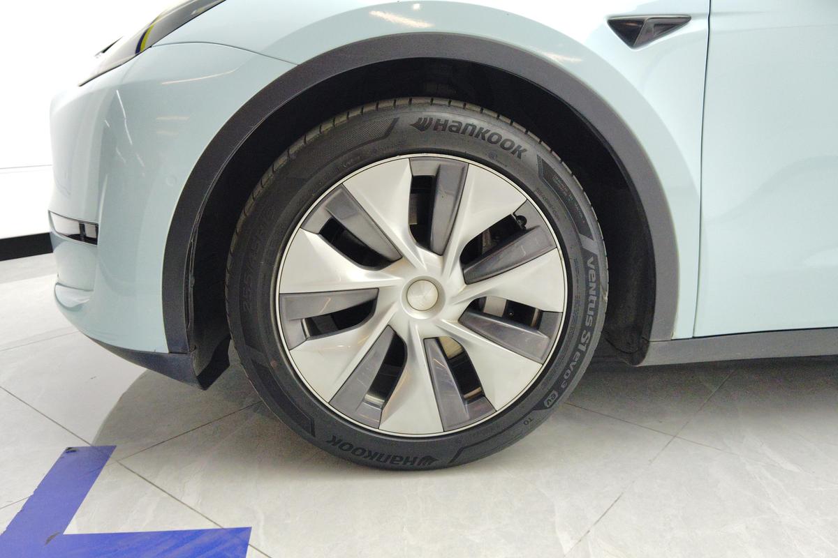 二手Model Y 2021款 标准续航后轮驱动版图片5
