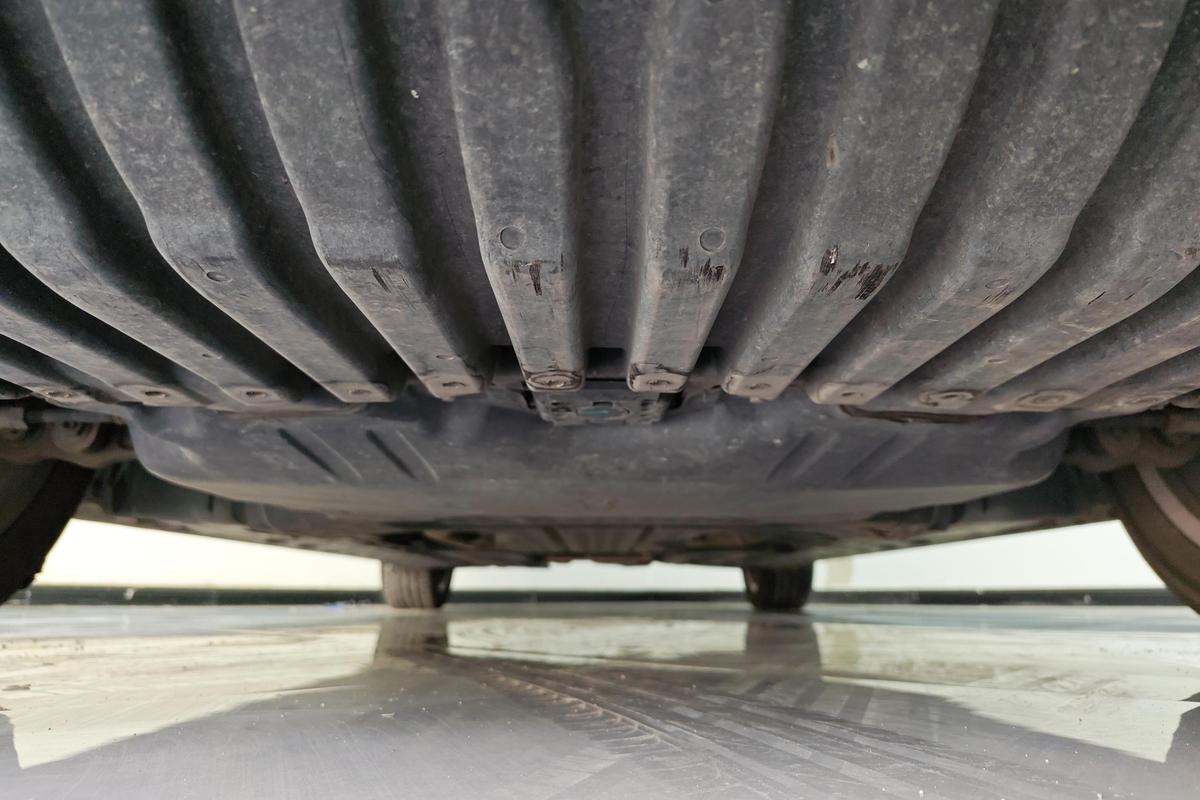 二手奔驰C级 2020款 C 260 L 运动版图片4