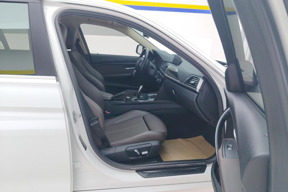 二手宝马3系 2018款 320Li 时尚型图片6