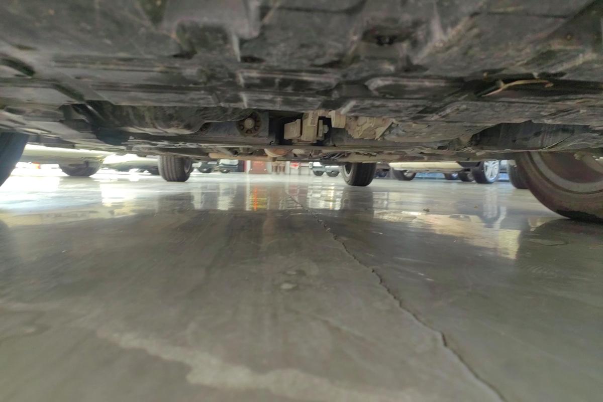 二手帝豪 2022款 第4代 1.5L CVT精英型图片4