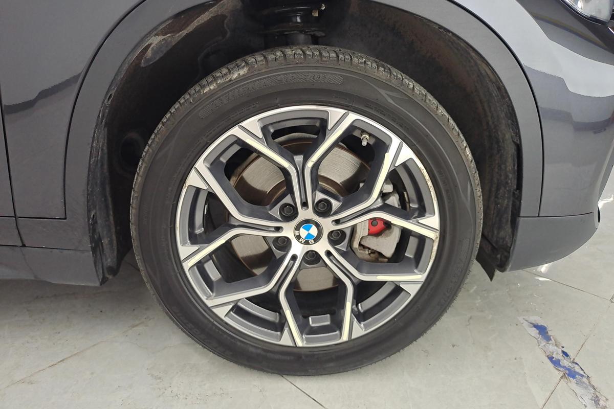 二手宝马X1 2021款 sDrive25Li 领先型图片5