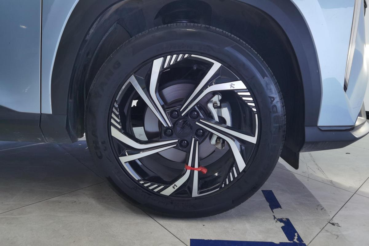 二手博越 2023款 博越COOL 1.5T 智慧型图片5