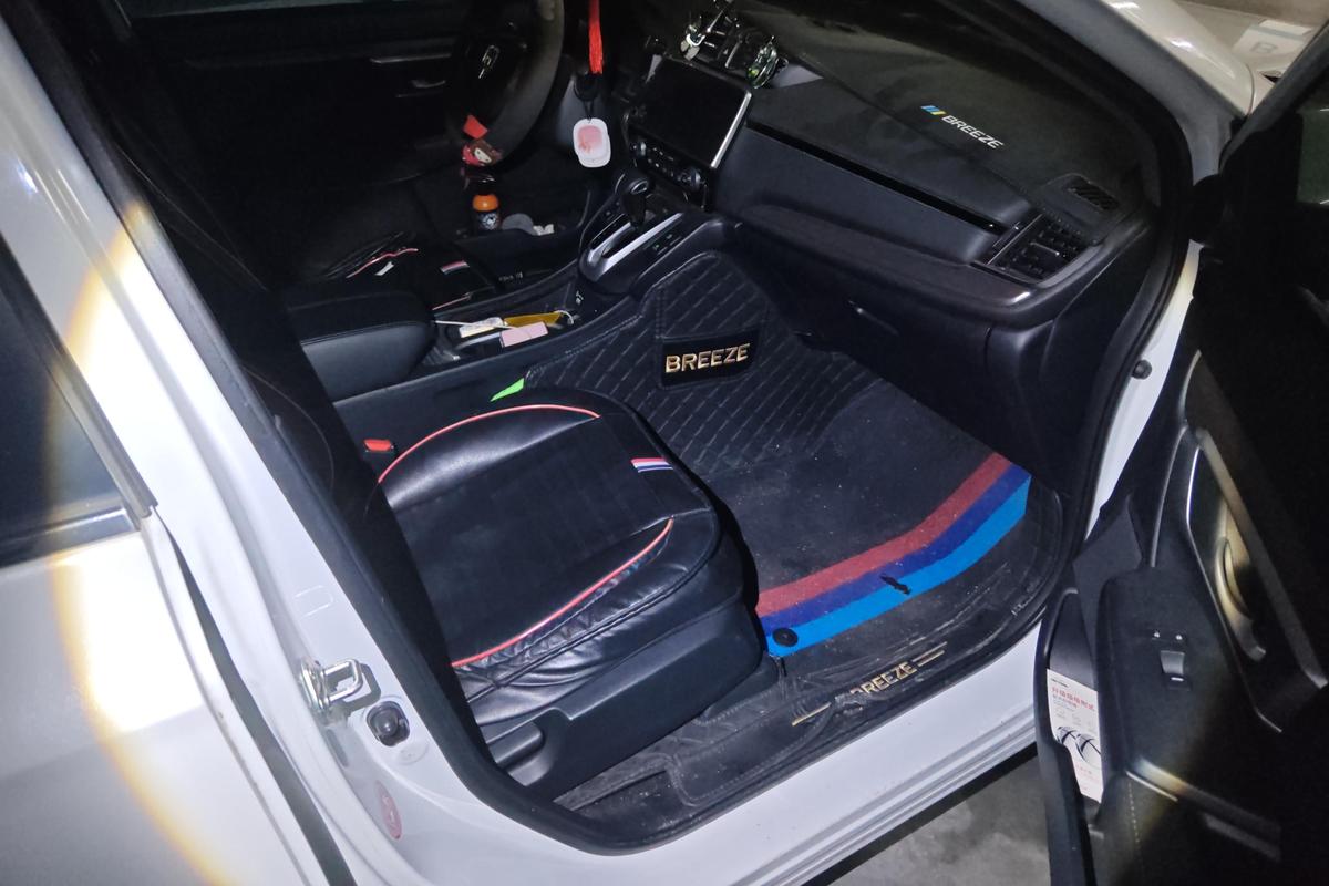 二手皓影 2021款 240TURBO CVT两驱豪华版图片6