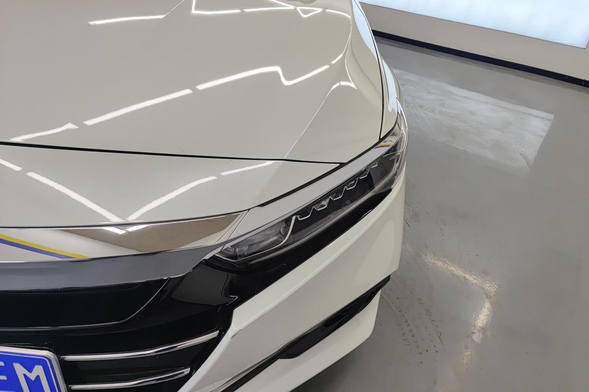 二手雅阁 2022款 260TURBO 豪华版图片2