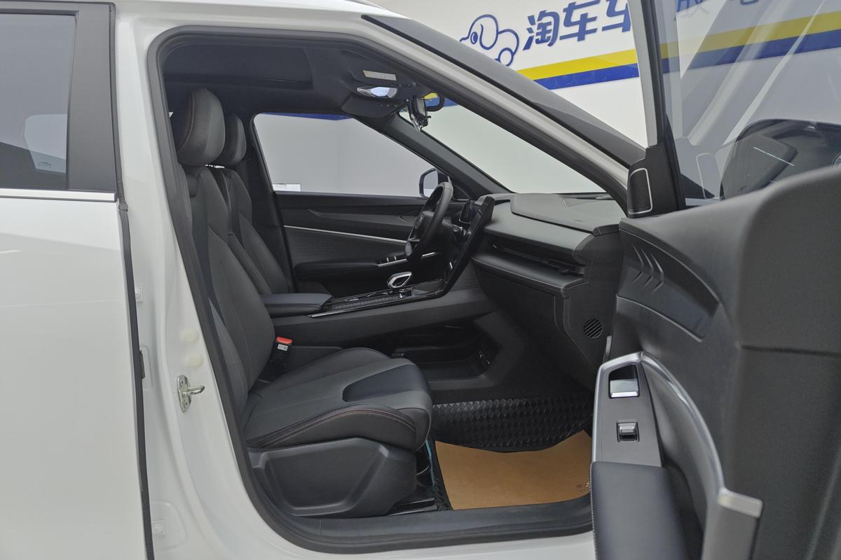 二手博越 2023款 博越COOL 1.5T 智联+图片6