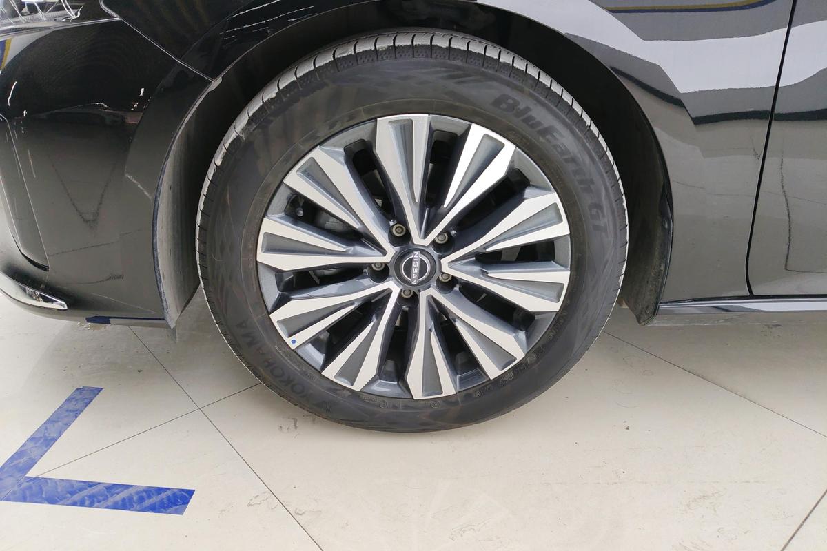 二手天籁 2022款 2.0L XL-TLS 悦享版图片5