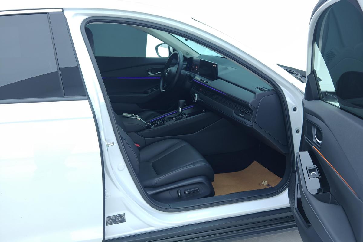 二手雅阁 2024款 锐·T动 260TURBO 豪华版图片6