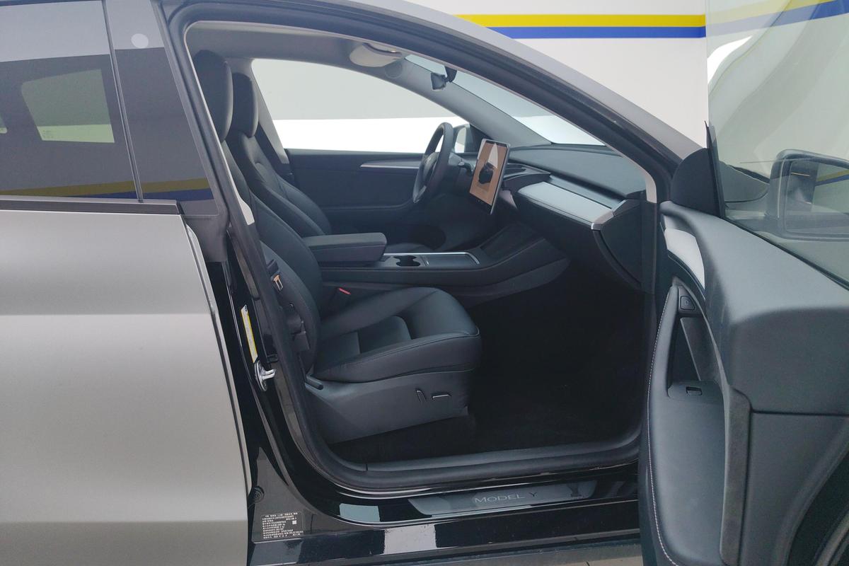 二手Model Y 2023款 长续航全轮驱动版图片6