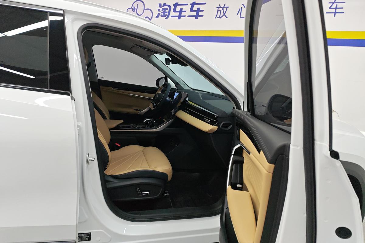 二手博越L 2023款 1.5TD DCT尊贵型图片6