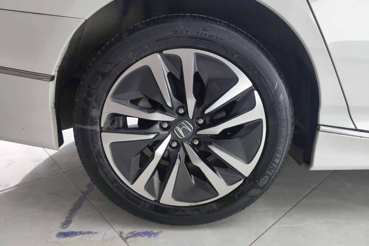 二手雅阁 2022款 锐·混动 2.0L 锐领版图片5