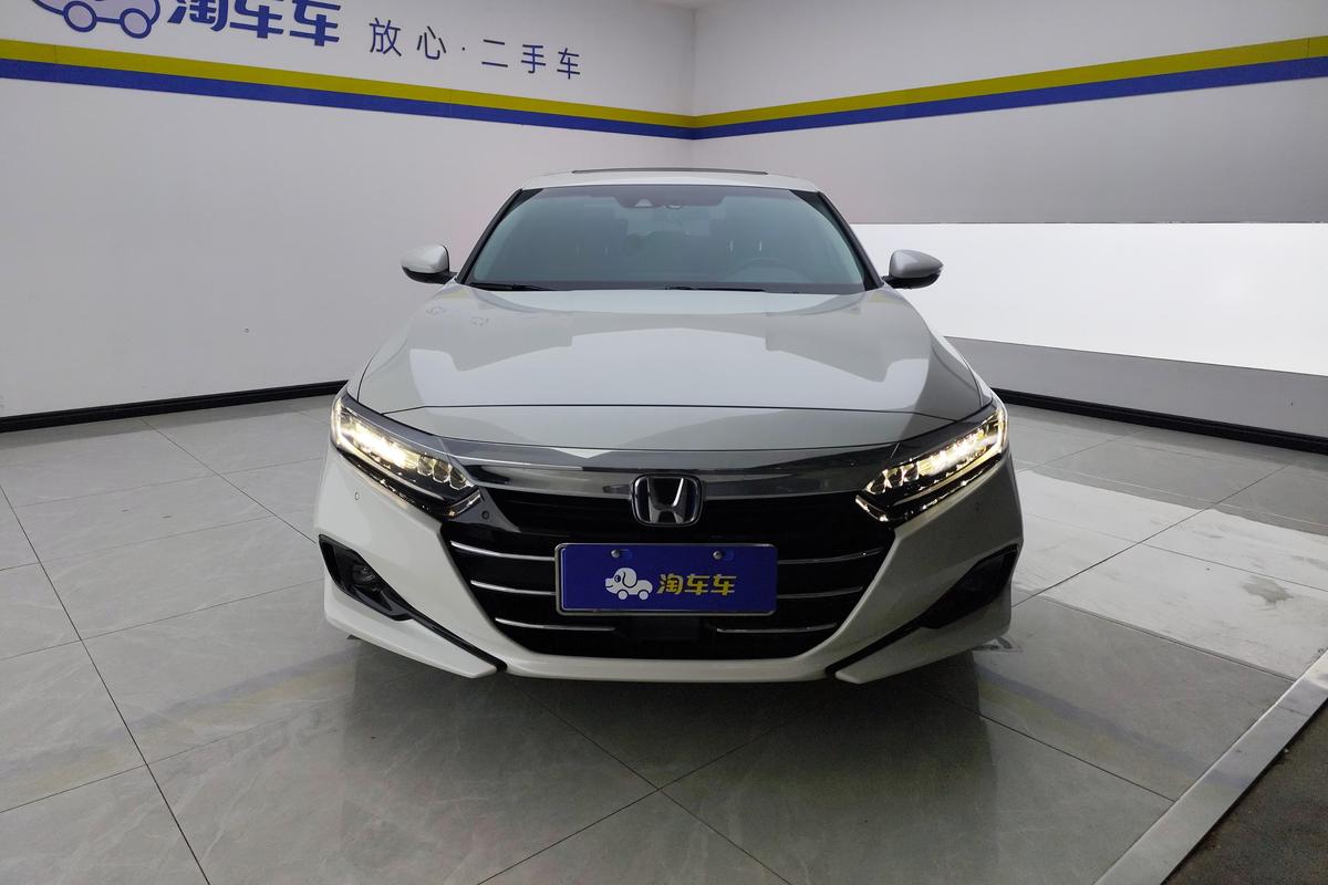 二手雅阁 2022款 锐·混动 2.0L 锐领版图片3