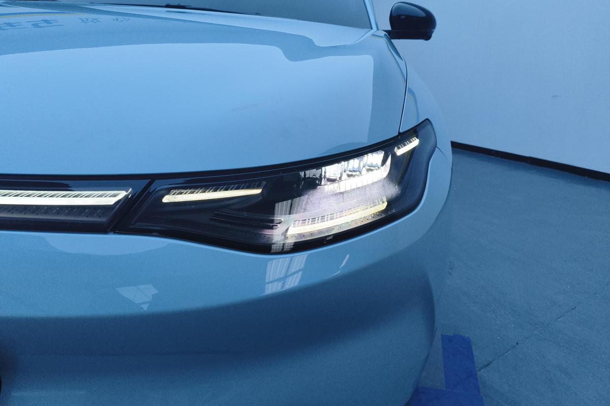 二手零跑C01 2024款 纯电版 525舒享版图片2