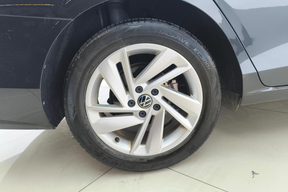 二手凌渡 2022款 凌渡L 280TSI DSG炫辣版图片5