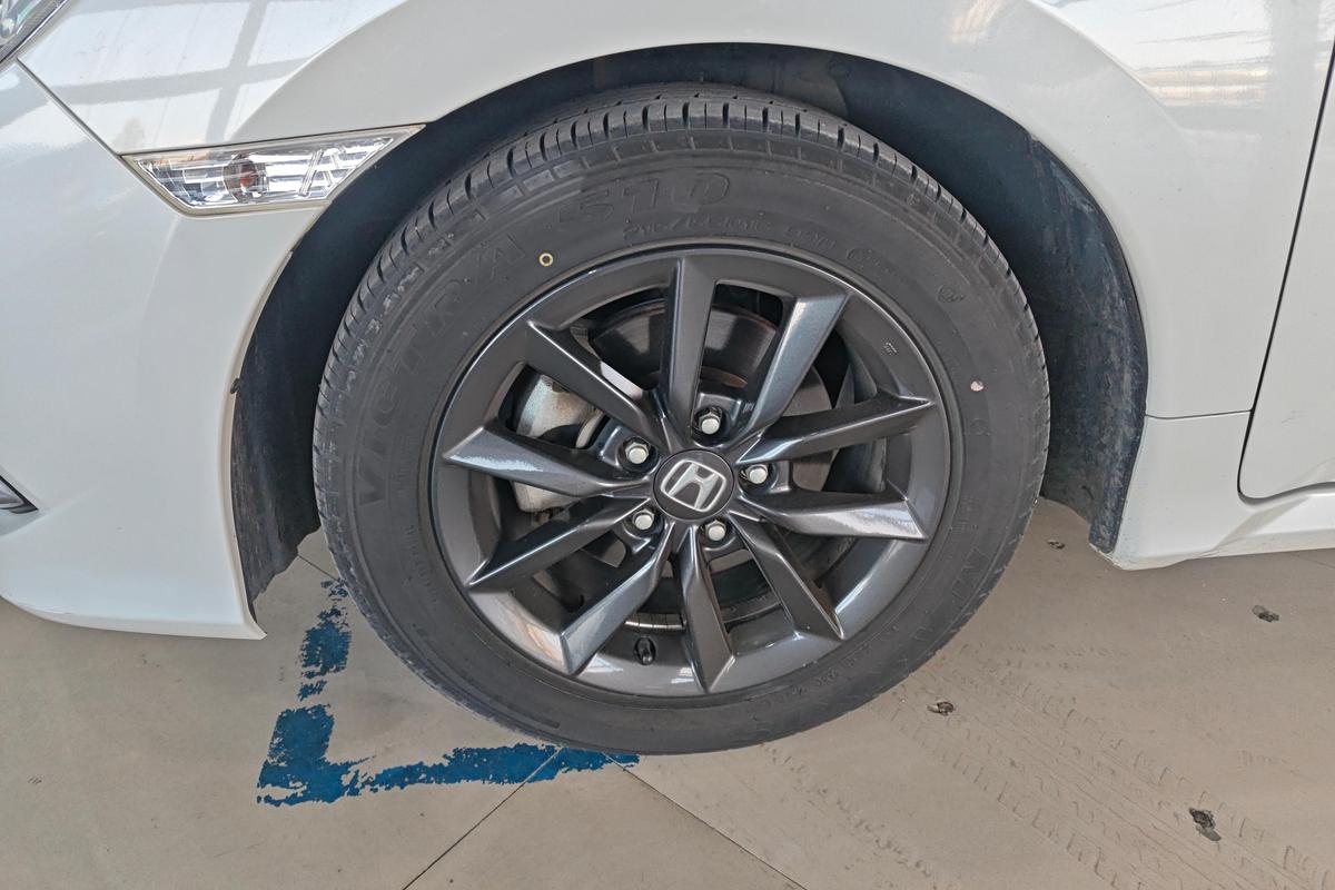 二手思域 2019款 220TURBO CVT劲动版 国VI图片5